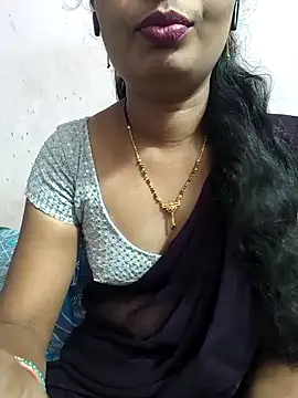 Snapshot of tina_rosy chatting on December 1, 2024, 5:13 pm tina rosy online show from December 1, 2024, 5:13 pm