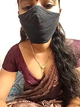 Snapshot of tina_rosy chatting on December 3, 2024, 5:12 pm tina rosy online show from December 3, 2024, 5:12 pm