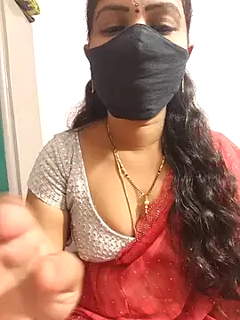 Snapshot of tina_rosy chatting on January 8, 2025, 5:37 pm tina rosy online show from January 8, 2025, 5:37 pm