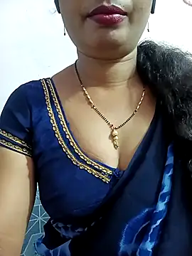 Snapshot of tina_rosy chatting on February 10, 2025, 5:52 pm tina rosy online show from February 10, 2025, 5:52 pm