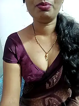 Snapshot of tina_rosy chatting on February 23, 2025, 6:34 pm tina rosy online show from February 23, 2025, 6:34 pm