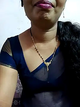 Snapshot of tina_rosy chatting on March 8, 2025, 9:29 pm tina rosy online show from March 8, 2025, 9:29 pm