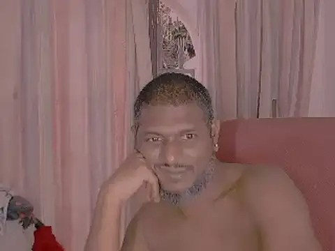 Snapshot of dmancams1874 chatting on February 11, 2025, 3:40 pm dmancams1874 online show from February 11, 2025, 3:40 pm