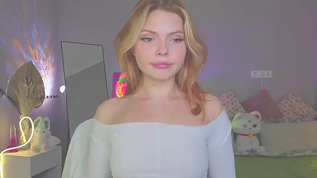 Red  Candy online show from September 30, 2025, 1:16 pm