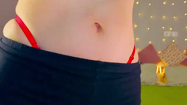 Red  Candy online show from January 14, 2026, 3:28 pm