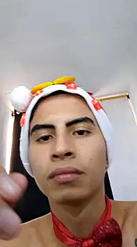 Velk hot online show from December 10, 2024, 9:33 pm