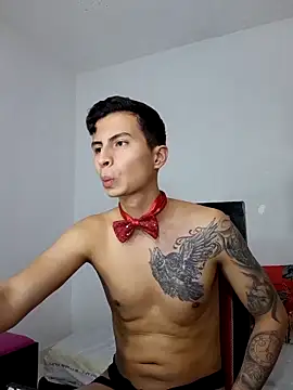 Velk hot online show from March 13, 2025, 4:49 am