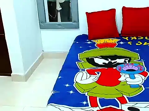 Velk hot online show from October 11, 2025, 7:56 pm