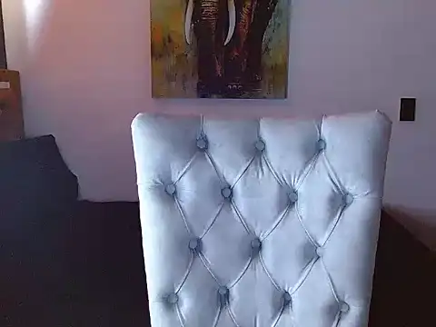 Velk hot online show from March 24, 2026, 12:32 pm