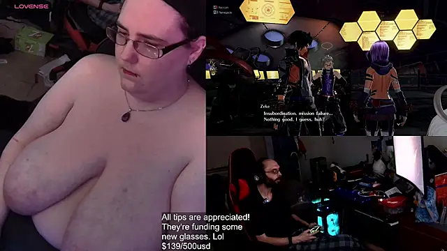 LadyLunakiri online show from March 11, 2025, 6:53 am