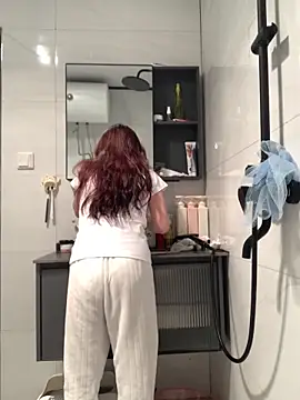 Aimeil online show from March 16, 2025, 1:17 pm