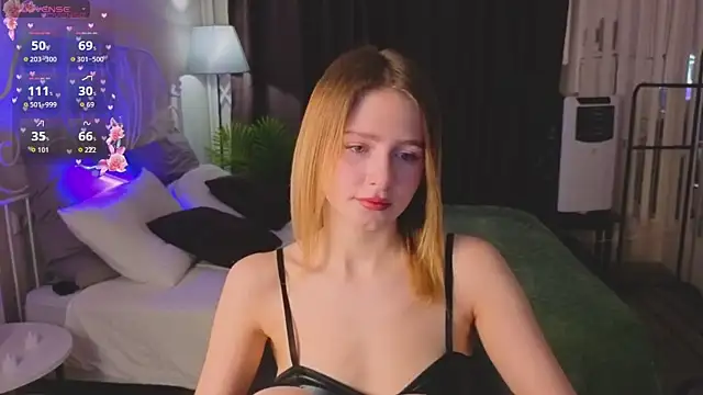 jenny bunny  online show from April 1, 2026, 1:39 am