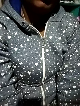 Nisha-baby01 online show from January 25, 2025, 4:13 am