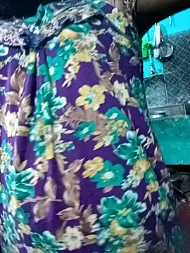 Nisha-baby01 online show from February 3, 2025, 8:35 pm