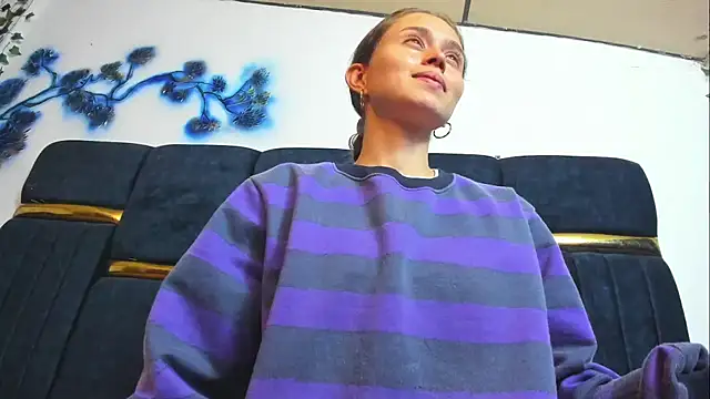 Snapshot of fulfill_fantasies1 chatting on February 23, 2026, 11:18 am fulfill fantasies1 online show from February 23, 2026, 11:18 am