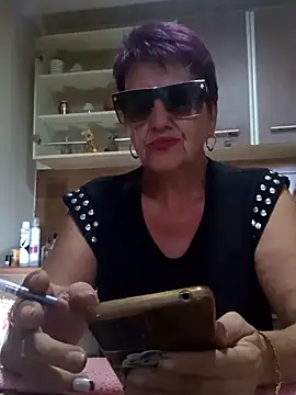 Ely Elenita online show from September 12, 2025, 8:25 am