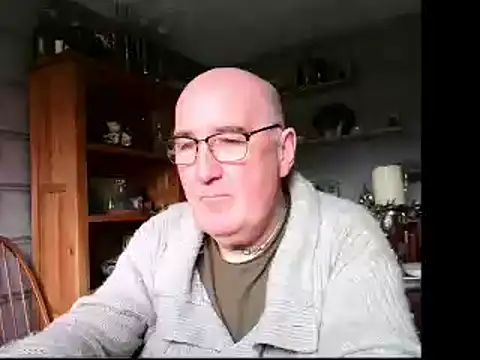 Adamdaddybear online show from December 12, 2024, 12:55 pm