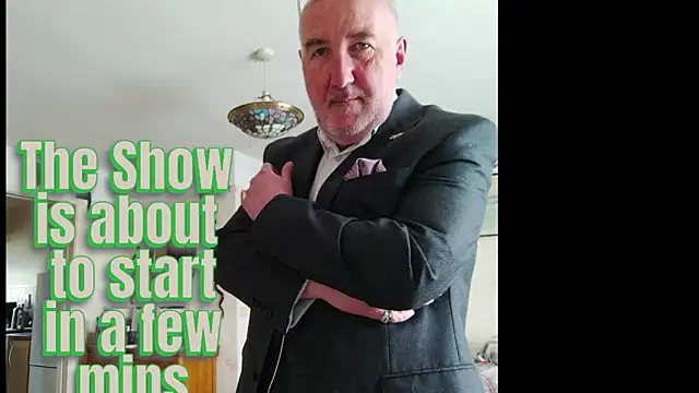 Adamdaddybear online show from February 3, 2026, 8:08 am