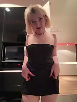 XMelissaX online show from May 15, 2026, 9:22 pm