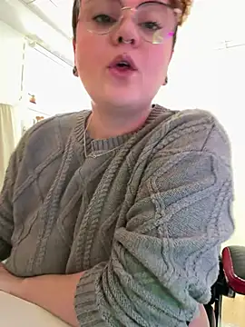 Sweetleeahxx online show from January 18, 2026, 3:38 pm