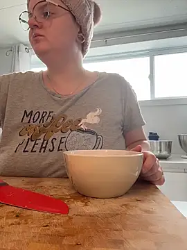 Sweetleeahxx online show from March 19, 2026, 12:42 pm