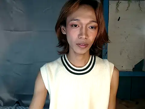 imtwinky online show from October 4, 2025, 1:53 pm