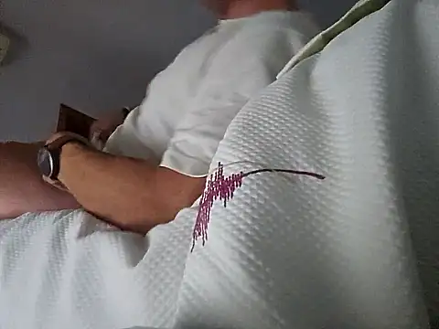 Lucas   81 online show from November 17, 2025, 1:28 pm