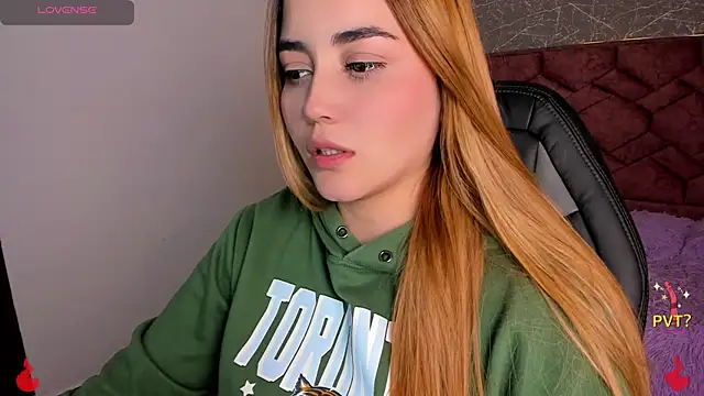 Lucia star   online show from January 24, 2025, 1:56 am