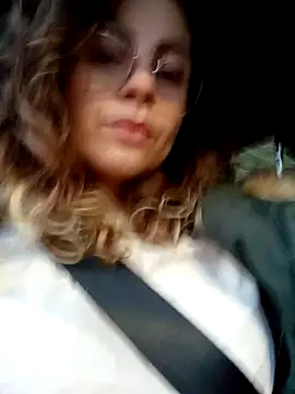 ItalianiMuli online show from December 22, 2024, 4:06 pm