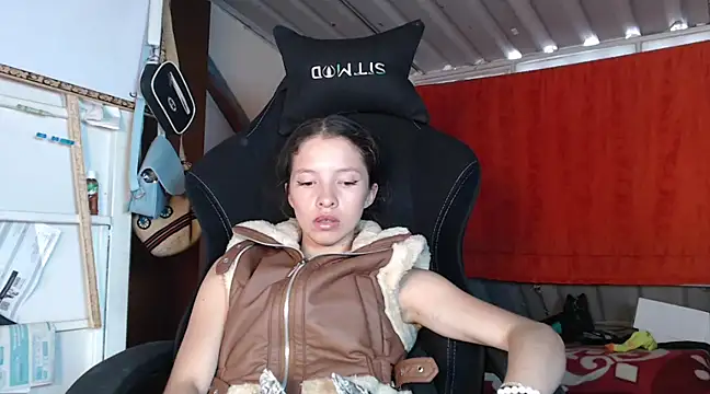 sweetdam12 online show from January 16, 2025, 6:59 pm