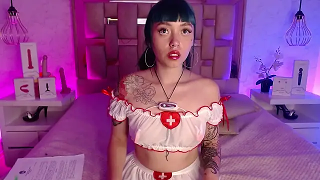 GigiVolkova online show from February 1, 2025, 1:12 am