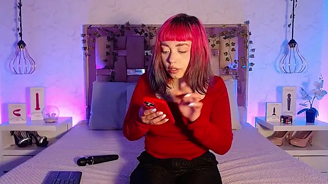 GigiVolkova online show from October 13, 2025, 8:42 pm