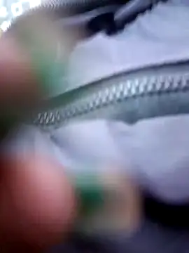 cute-mahek online show from December 20, 2025, 8:43 am