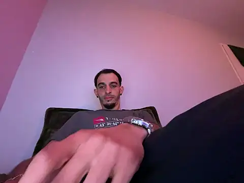 Rebeu313 online show from March 22, 2026, 1:09 am