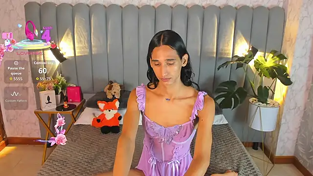 skyyfoxpraga online show from September 9, 2025, 12:59 pm