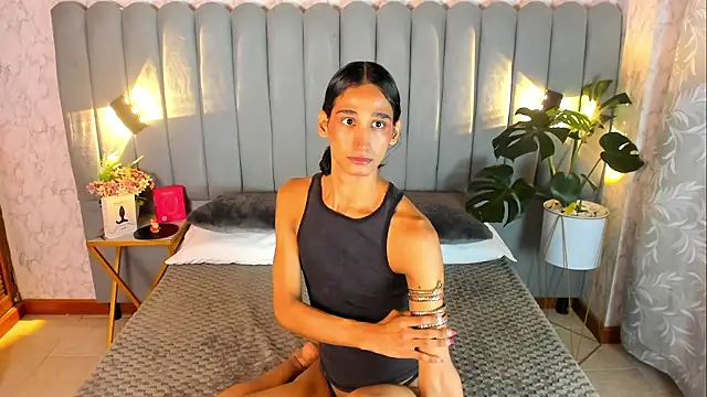 skyyfoxpraga online show from September 25, 2025, 12:53 pm