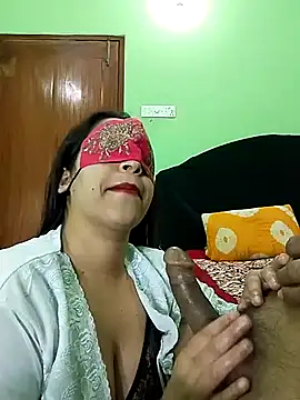 Taniya07 online show from February 28, 2025, 5:15 pm