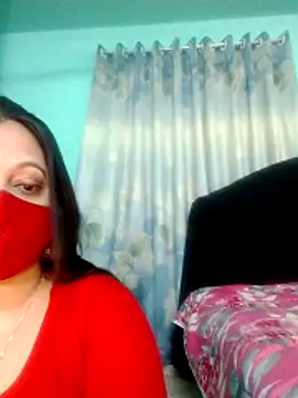 Snapshot of Taniya07 chatting on May 8, 2026, 6:13 pm Taniya07 online show from May 8, 2026, 6:13 pm