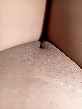 Khaleyssi online show from December 28, 2024, 2:42 pm