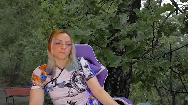 Snapshot of Dolce--Mia---Bianchi__07 chatting on January 29, 2025, 12:01 am Dolce--Mia---Bianchi  07 online show from January 29, 2025, 12:01 am