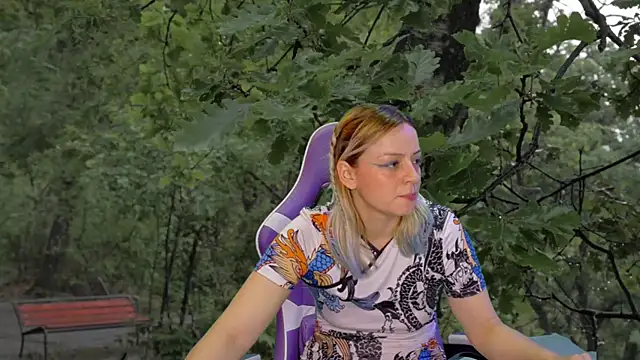 Snapshot of Dolce--Mia---Bianchi__07 chatting on January 29, 2025, 3:01 am Dolce--Mia---Bianchi  07 online show from January 29, 2025, 3:01 am