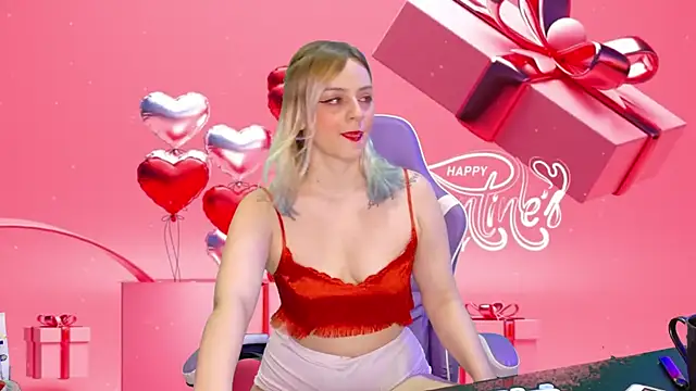 Snapshot of Dolce--Mia---Bianchi__07 chatting on February 2, 2025, 6:48 am Dolce--Mia---Bianchi  07 online show from February 2, 2025, 6:48 am