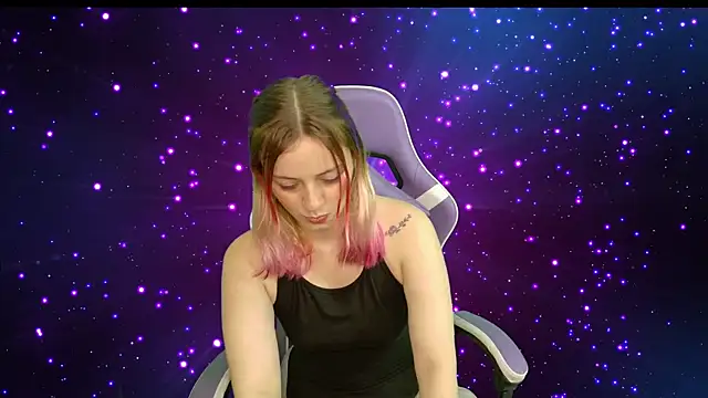 Snapshot of Dolce--Mia---Bianchi__07 chatting on February 27, 2025, 10:26 am Dolce--Mia---Bianchi  07 online show from February 27, 2025, 10:26 am