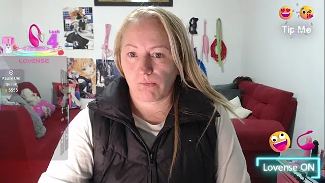 emperabigbootybigass online show from November 7, 2025, 12:16 pm