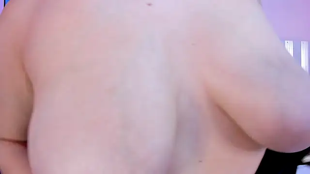 nova lane online show from October 23, 2025, 7:34 pm