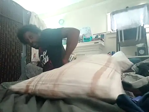 DevinToore online show from November 8, 2025, 7:01 pm