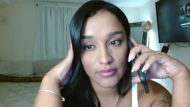 KatalinnaBrown online show from October 4, 2025, 3:26 am