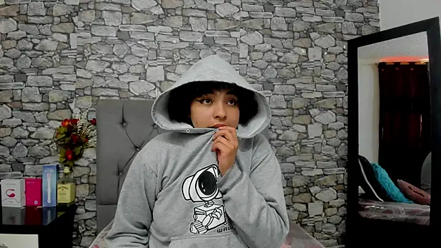 miku katsuragi online show from October 4, 2025, 8:29 pm