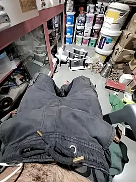 Snapshot of dickerdaddy25 chatting on December 10, 2024, 4:17 pm dickerdaddy25 online show from December 10, 2024, 4:17 pm