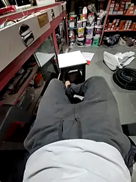 Snapshot of dickerdaddy25 chatting on January 18, 2025, 2:44 pm dickerdaddy25 online show from January 18, 2025, 2:44 pm